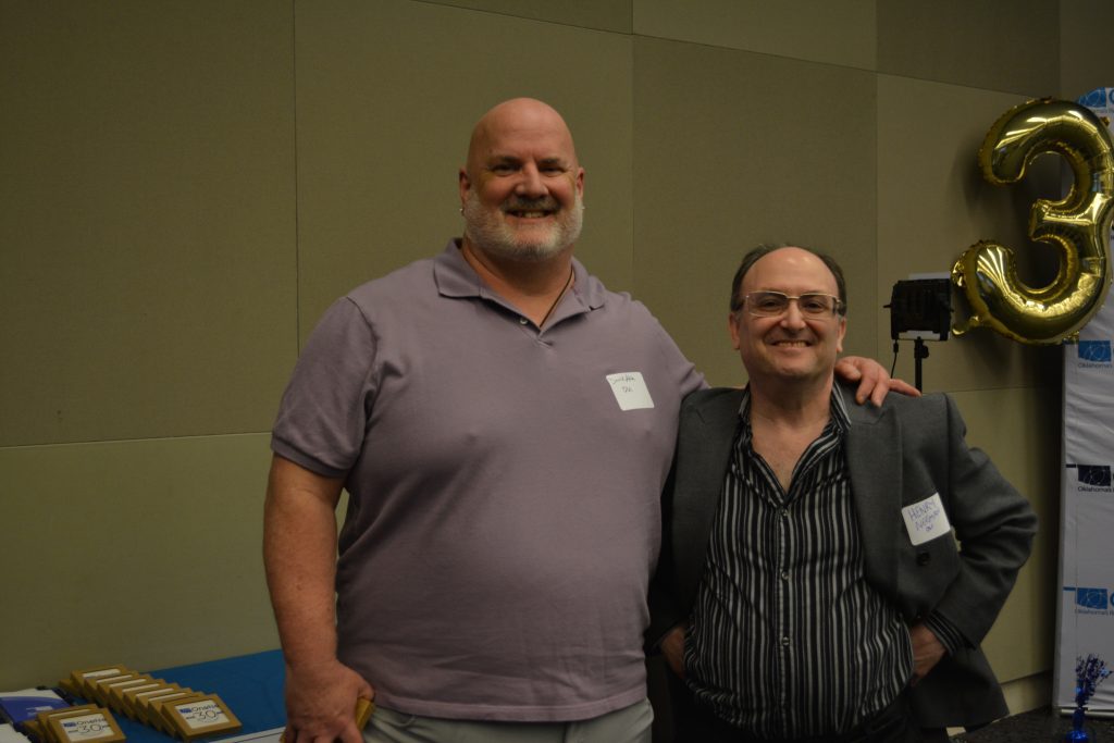 David Akins, Henry Neeman